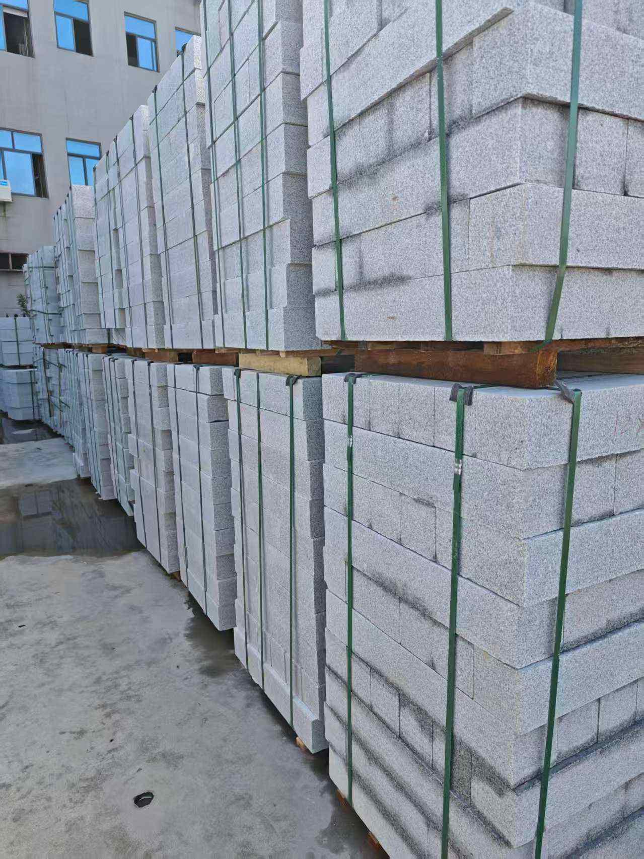 淮北芝麻白路牙石，路侧石